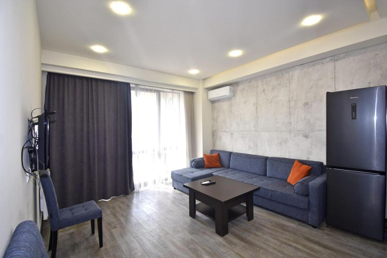 Rent Inn Yerevan On Koghbaci Street Екстериор снимка