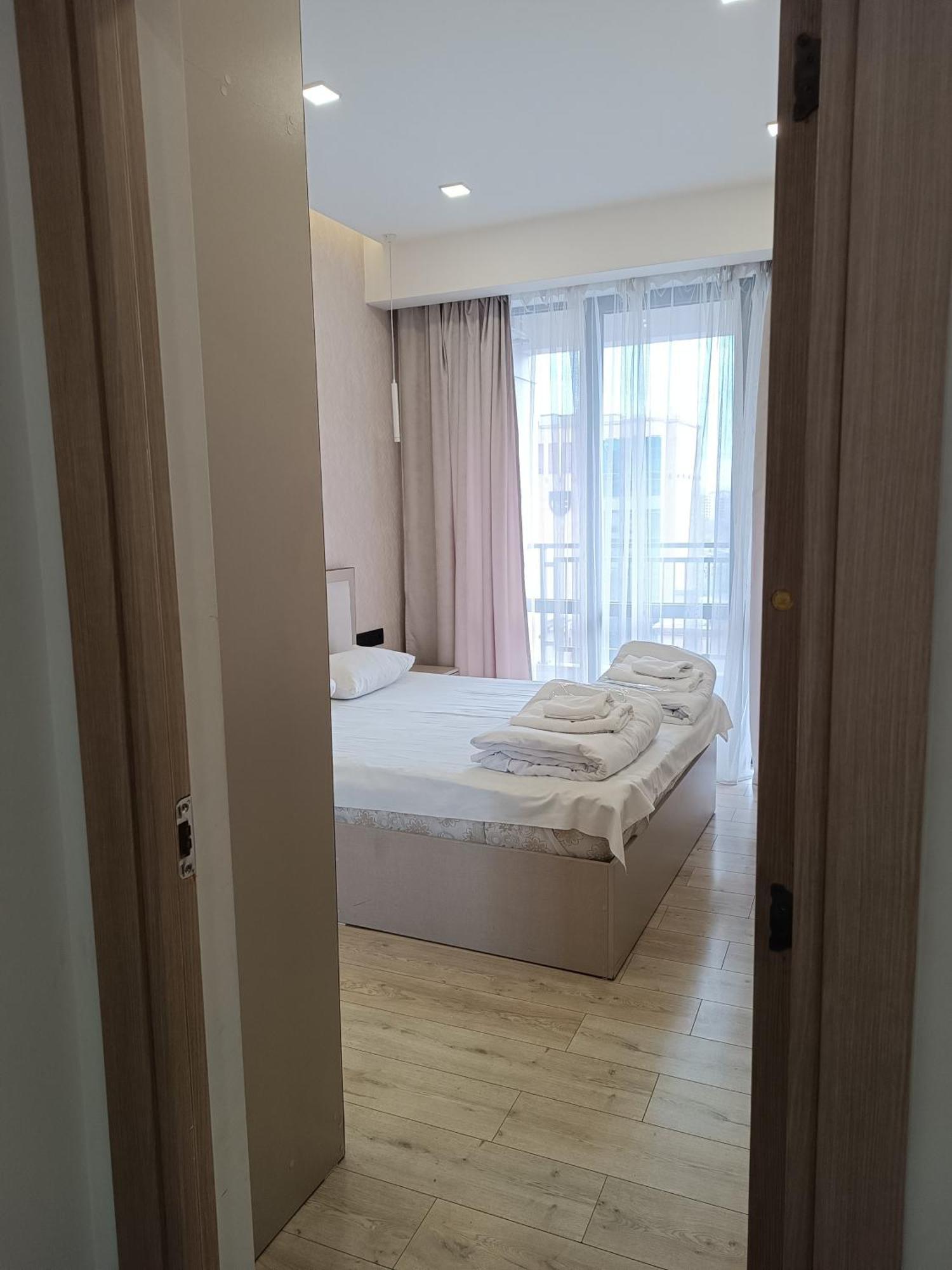 Rent Inn Yerevan On Koghbaci Street Екстериор снимка