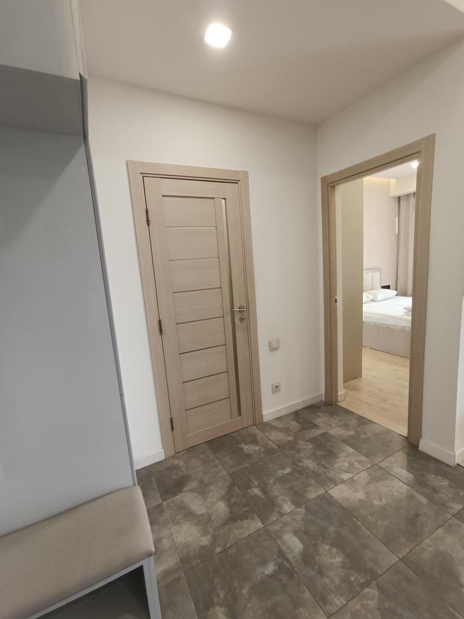 Rent Inn Yerevan On Koghbaci Street Екстериор снимка